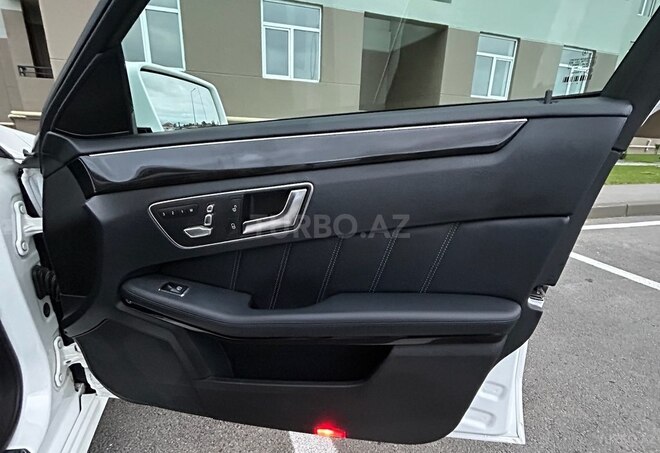 Mercedes E 220 d 2013, 256,000 km - 2.2 l - Bakı
