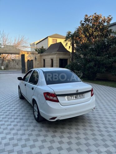 Saipa Saina-8