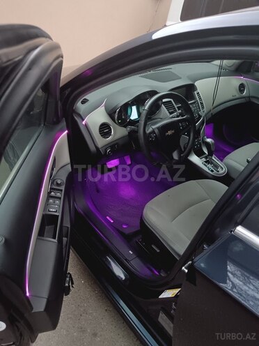 Chevrolet Cruze-5