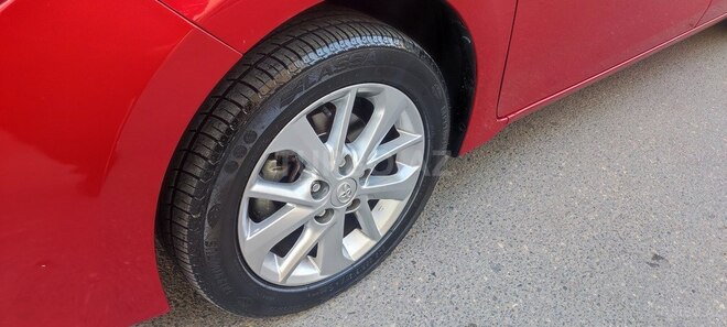 Toyota Corolla 2013, 111,000 km - 1.6 l - Bakı