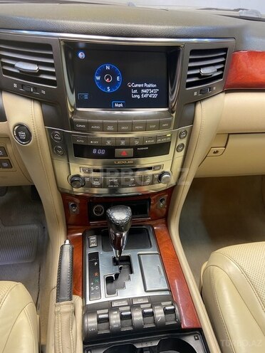 Lexus LX 570 2008, 175,000 km - 5.7 l - Sumqayıt