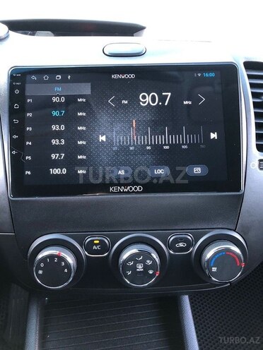Kia Cerato-11