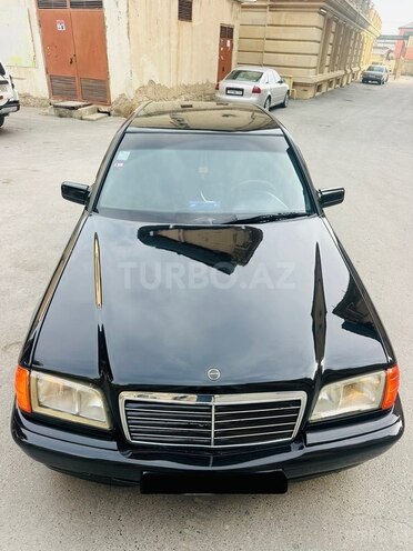 Mercedes C 200 2000, 352,000 km - 2.0 л - Bakı