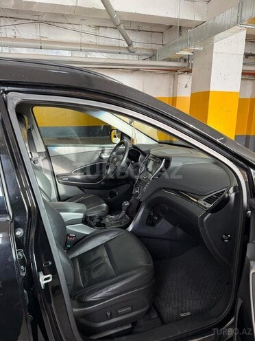 Hyundai Santa Fe-4