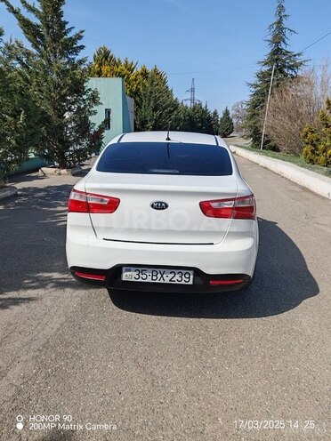 Kia Rio 2014, 356,000 km - 1.4 l - Qazax