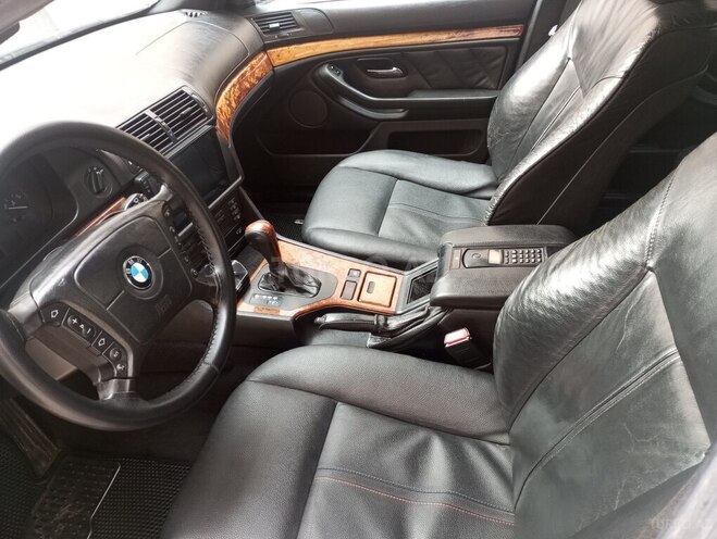 BMW 525 2001, 492,300 km - 2.5 l - Bakı