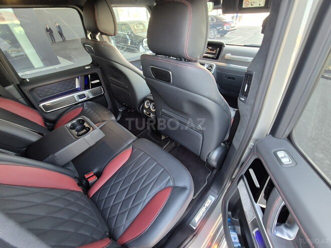 Mercedes G 63 AMG-11