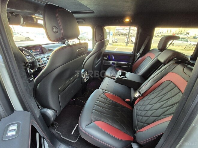 Mercedes G 63 AMG-10