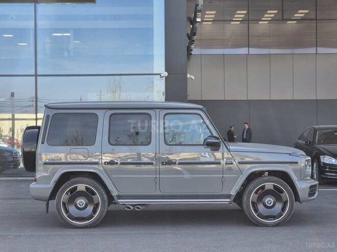 Mercedes G 63 AMG-6