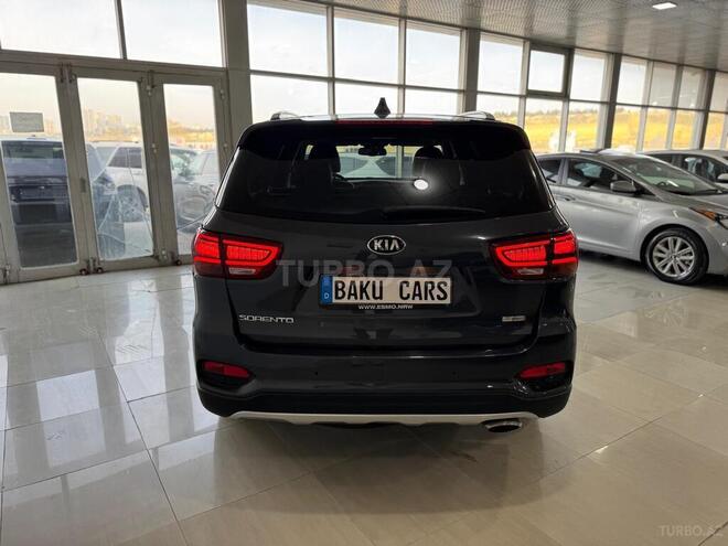 Kia Sorento-4