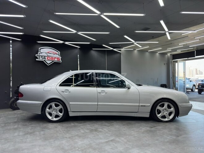 Mercedes E 220 d 2001, 516,640 km - 2.2 l - Bakı