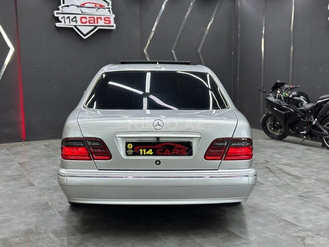 Mercedes E 220 d 2001, 516,640 km - 2.2 l - Bakı