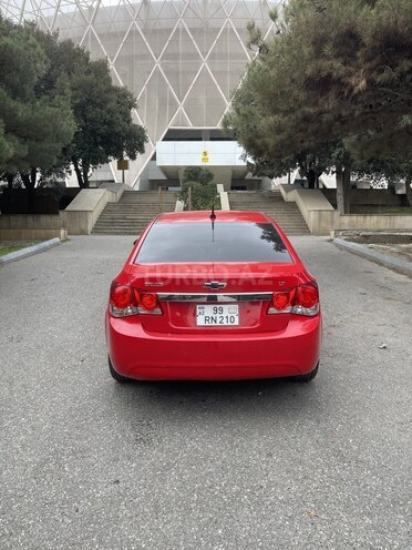 Chevrolet Cruze-5