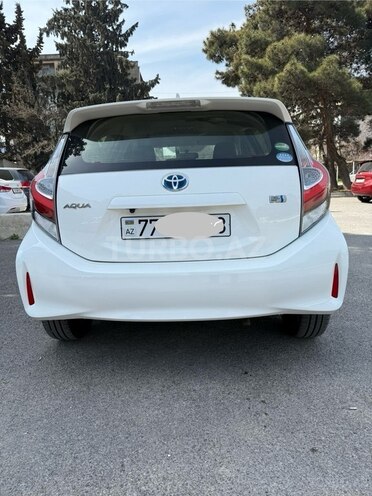Toyota Aqua 2018, 33,265 km - 1.5 l - Bakı