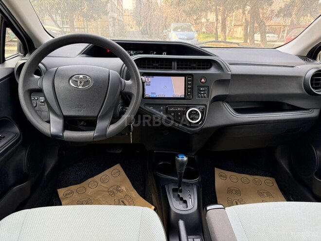 Toyota Aqua 2018, 33,265 km - 1.5 l - Bakı