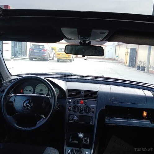 Mercedes C 240 1997, 310,241 km - 2.4 l - Bakı