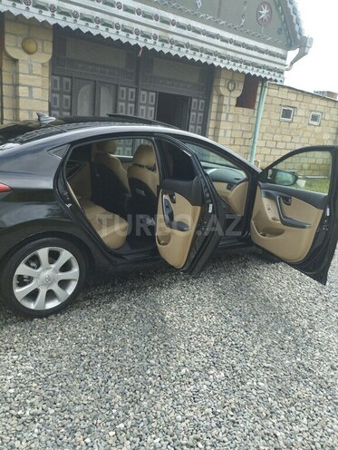 Hyundai Elantra 2013, 210,000 km - 1.8 л - Bakı