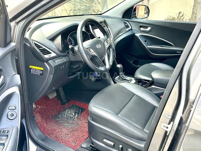 Hyundai Santa Fe-11