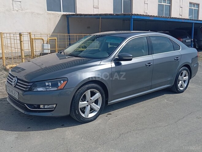 Volkswagen Passat 2013, 145,000 km - 1.8 л - Bakı