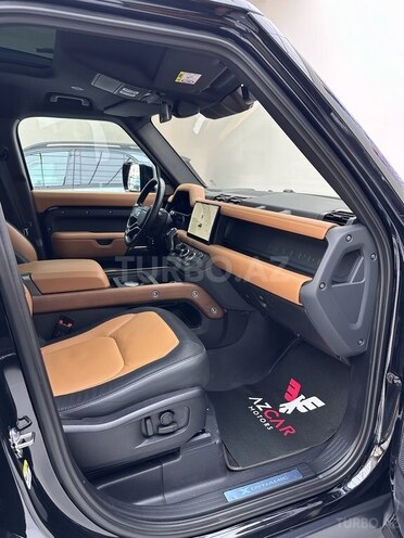 Land Rover Defender 2023, 53,700 km - 3.0 l - Bakı