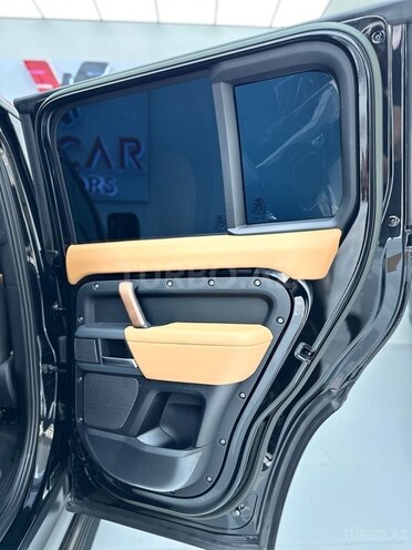 Land Rover Defender 2023, 53,700 km - 3.0 l - Bakı