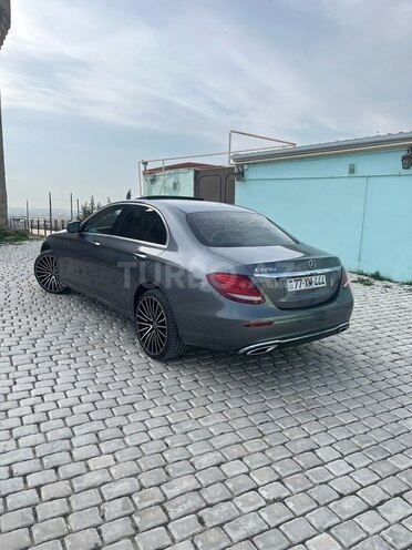 Mercedes E 200 d 2017, 123,000 km - 2.0 l - Bakı