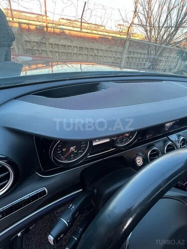 Mercedes E 200 d 2017, 123,000 km - 2.0 l - Bakı