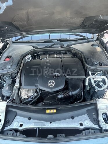 Mercedes E 200 d 2017, 123,000 km - 2.0 l - Bakı