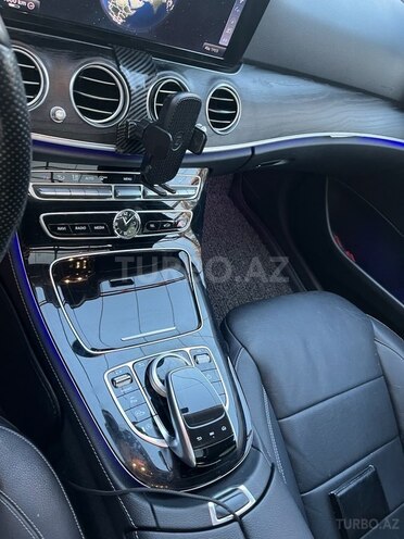 Mercedes E 200 d 2017, 123,000 km - 2.0 l - Bakı