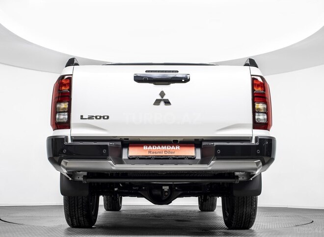 Mitsubishi L200 2025, 0 km - 2.4 л - Bakı