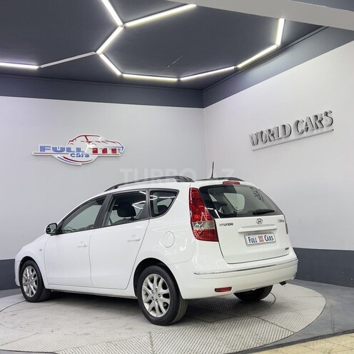Hyundai i30 2009, 273,111 km - 1.6 l - Sumqayıt