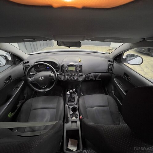 Hyundai i30 2009, 273,111 km - 1.6 l - Sumqayıt