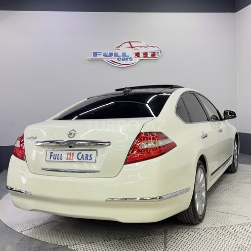 Nissan Teana-9