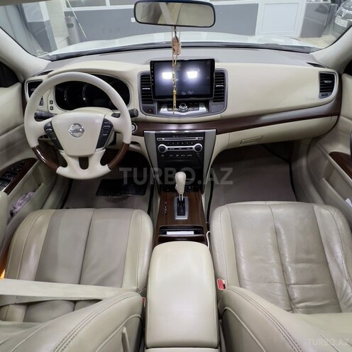 Nissan Teana-12