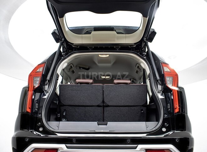 Mitsubishi Pajero Sport-13