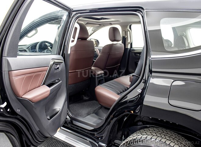Mitsubishi Pajero Sport-27