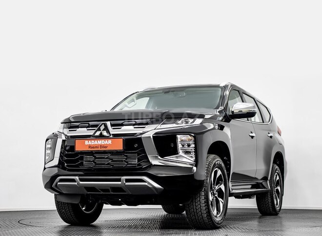 Mitsubishi Pajero Sport-1