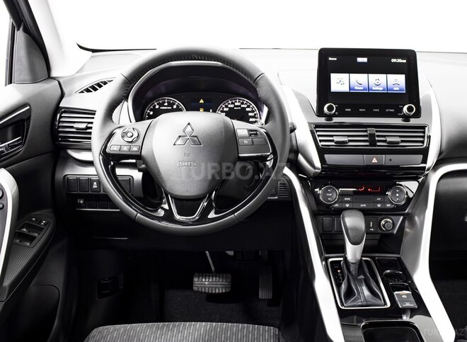 Mitsubishi Eclipse Cross-27