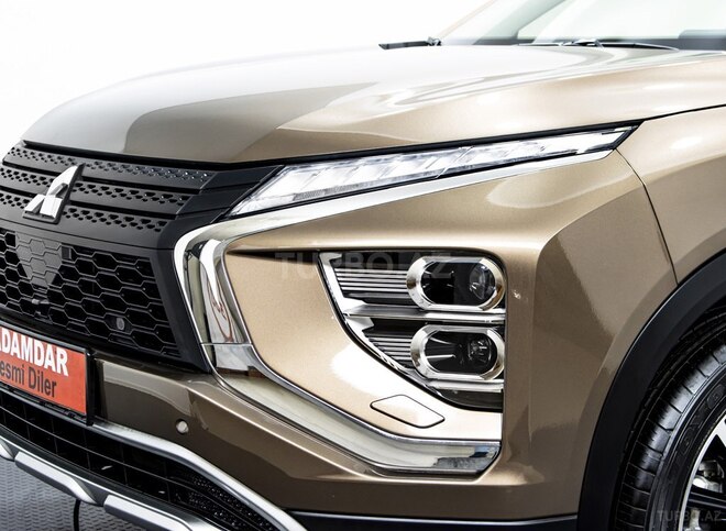 Mitsubishi Eclipse Cross-8
