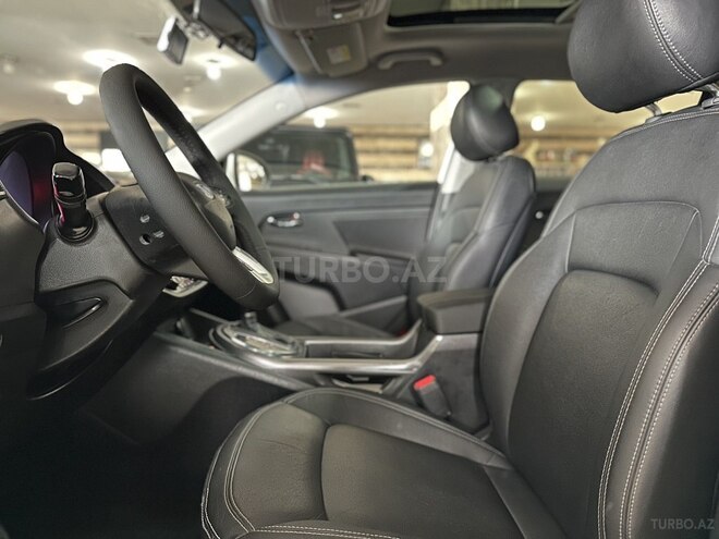 Kia Sportage 2011, 218,000 km - 2.0 l - Bakı