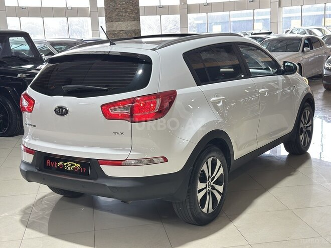 Kia Sportage 2011, 218,000 km - 2.0 l - Bakı