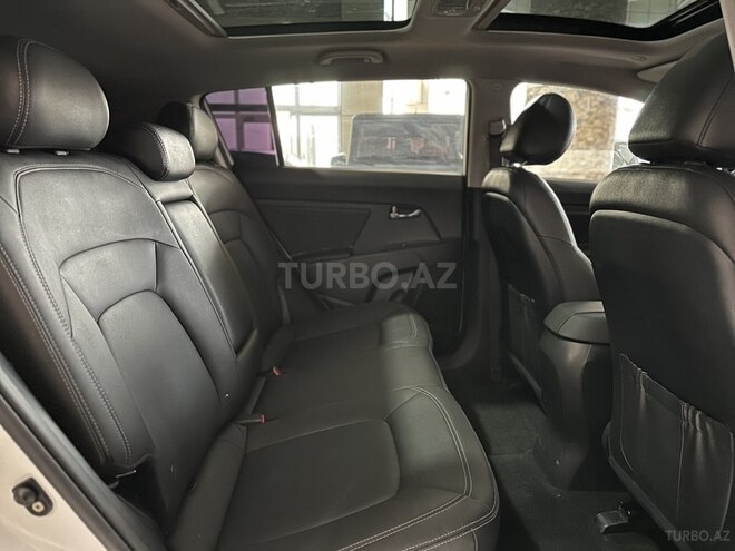 Kia Sportage 2011, 218,000 km - 2.0 l - Bakı