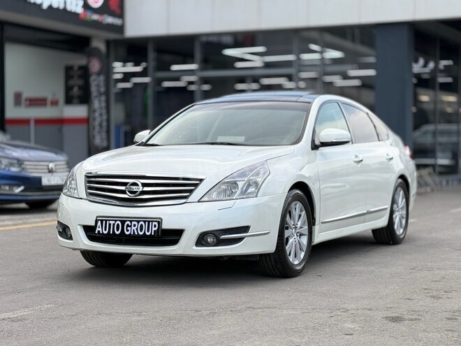 Nissan Teana-5
