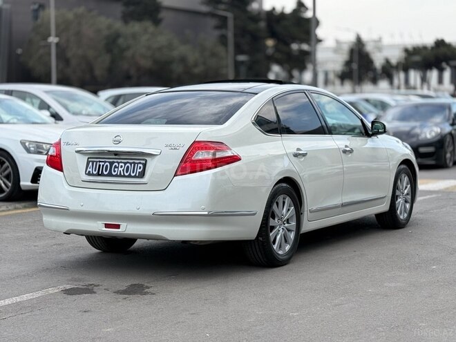 Nissan Teana-10
