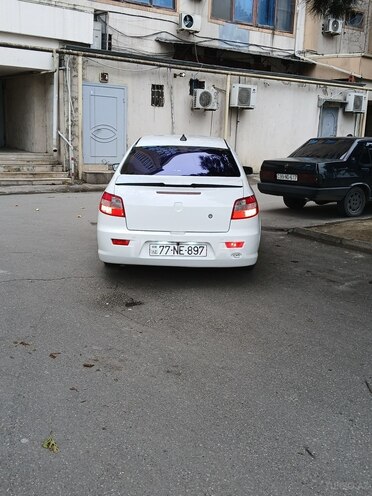 Iran Khodro Runna-8