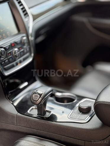 Jeep Grand Cherokee-20