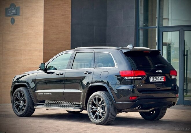 Jeep Grand Cherokee-4