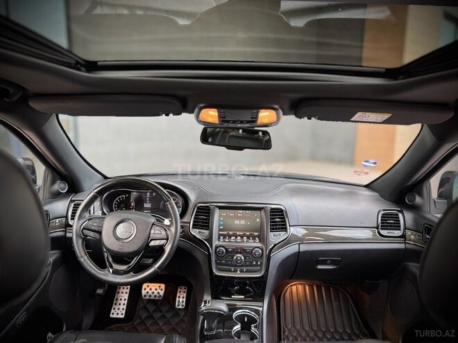 Jeep Grand Cherokee-18