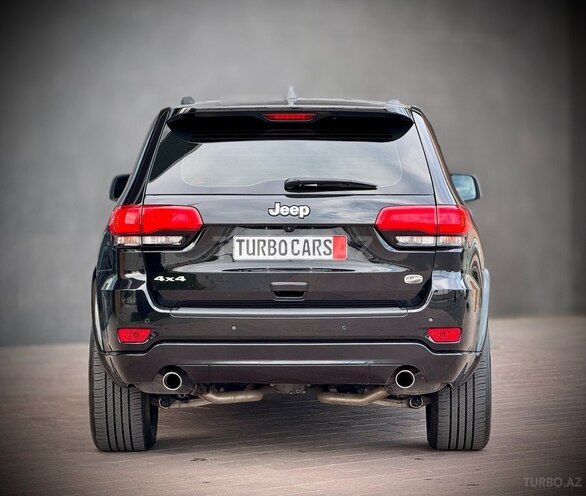 Jeep Grand Cherokee-10