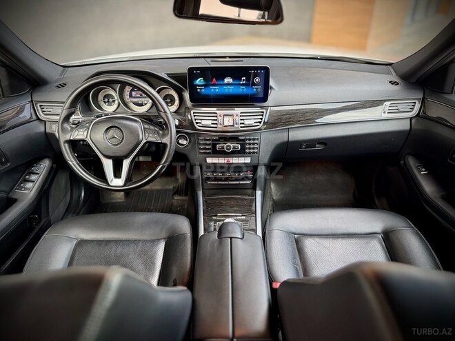 Mercedes E 220 d-7